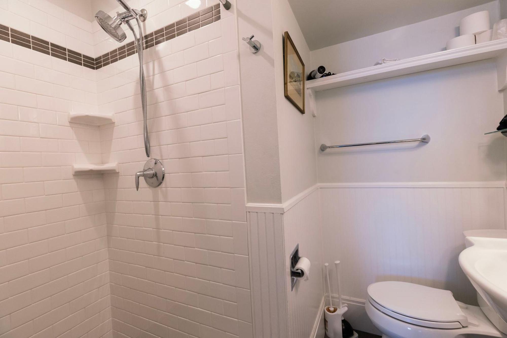 Guest House,