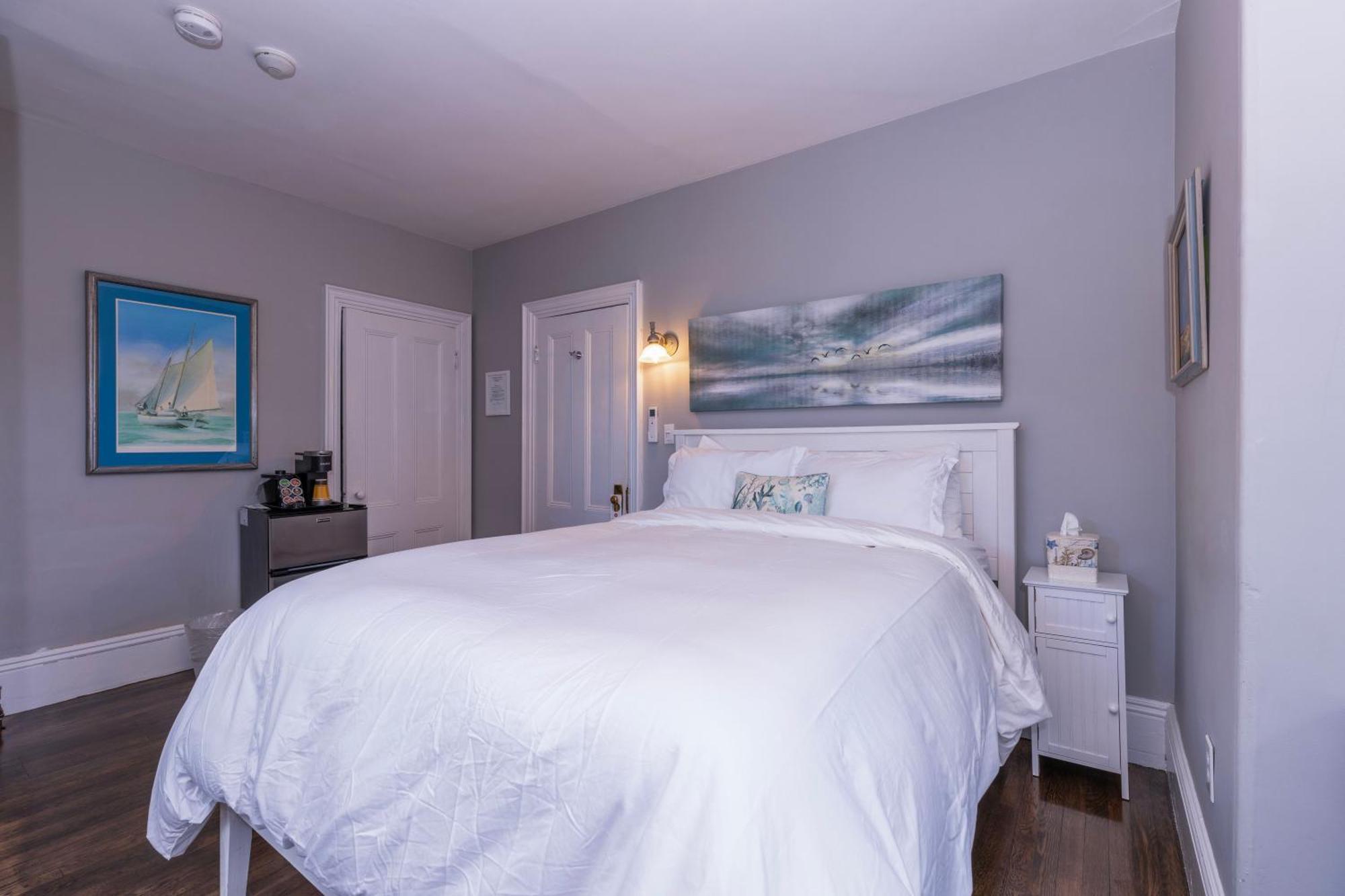 Guest House, Bed & Breakfast 4*
