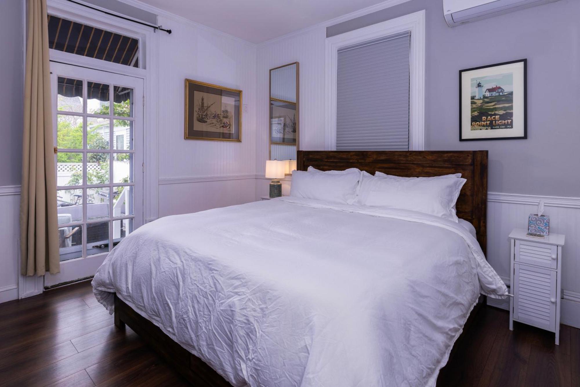 Guest House,