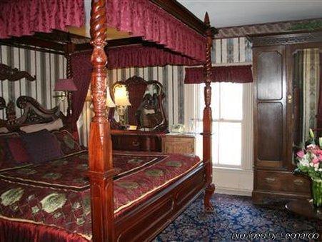 Guest House, Bed & Breakfast 4*