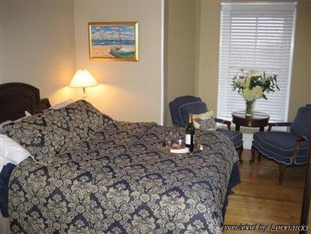 Guest House, Bed & Breakfast 4*
