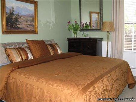 Guest House, 4*