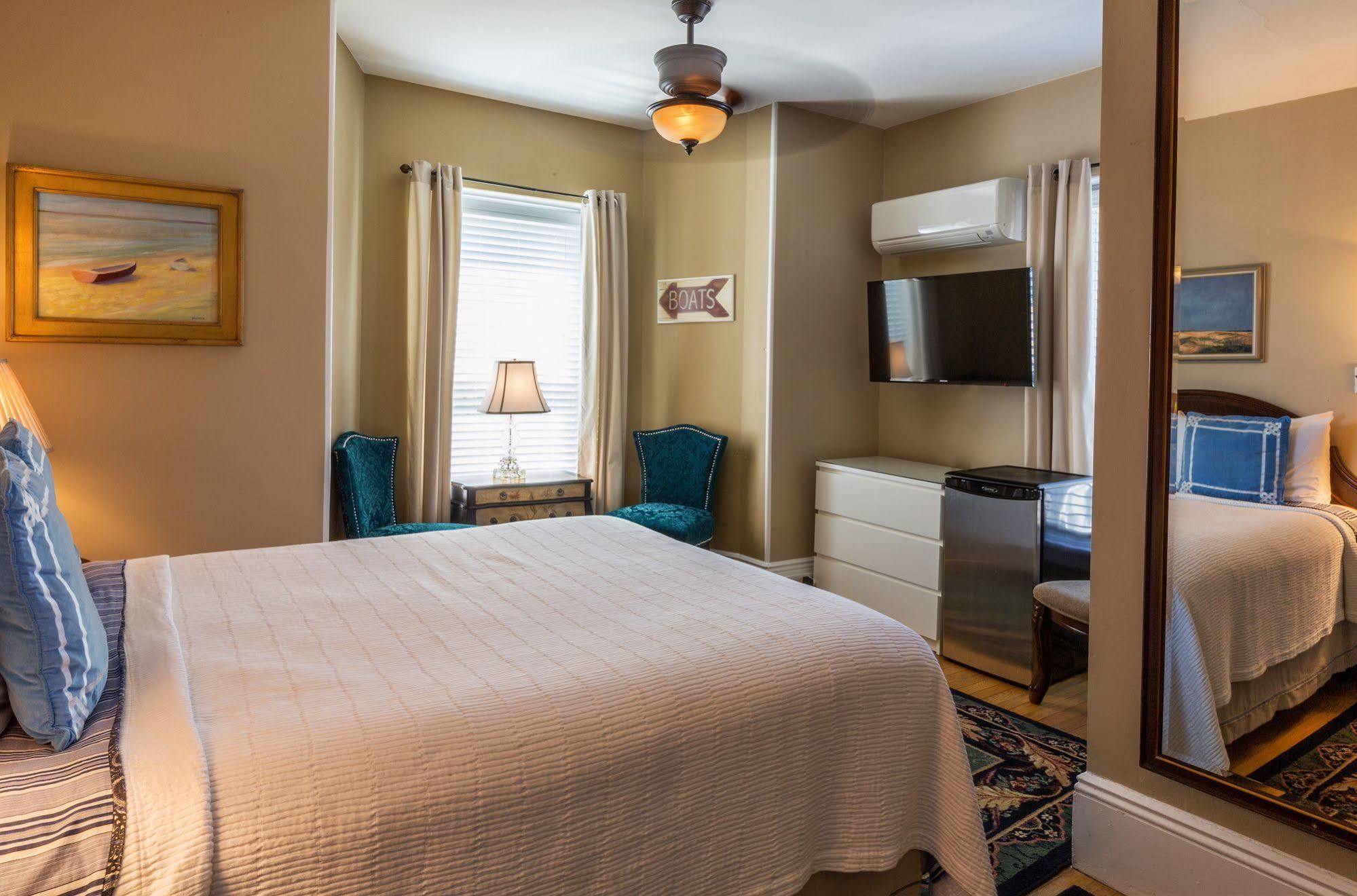 Guest House, 4*