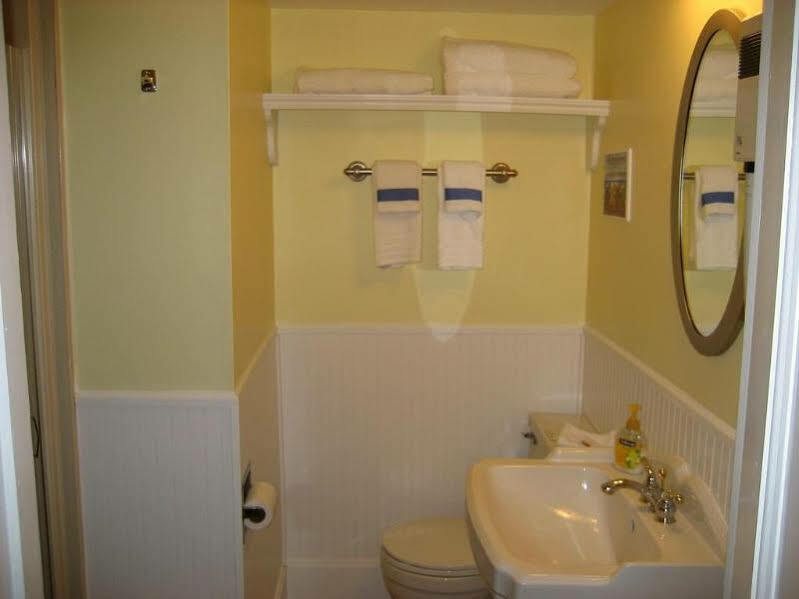 Guest House, Provincetown